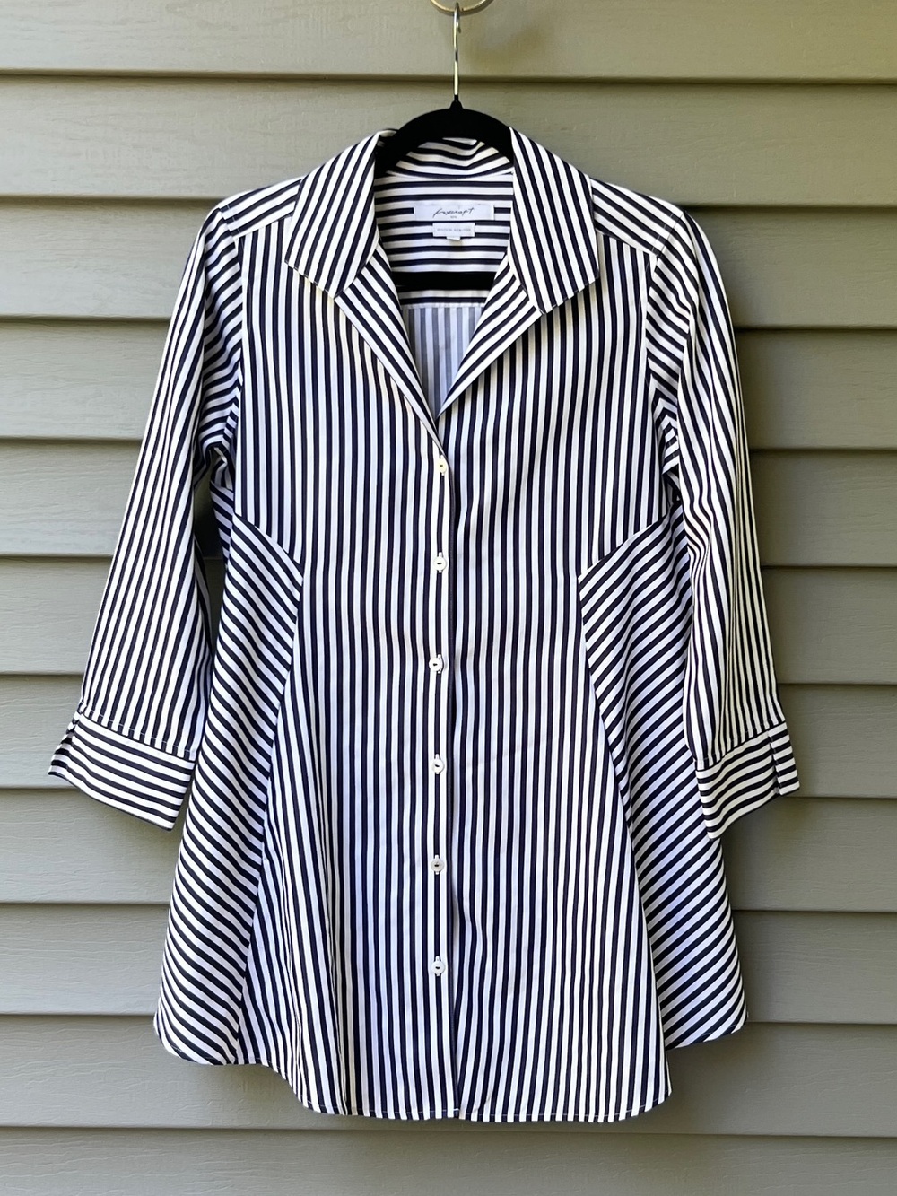 Foxcroft NYC Coastal Stripe Button Down Tunic Blue White Size 2 Top